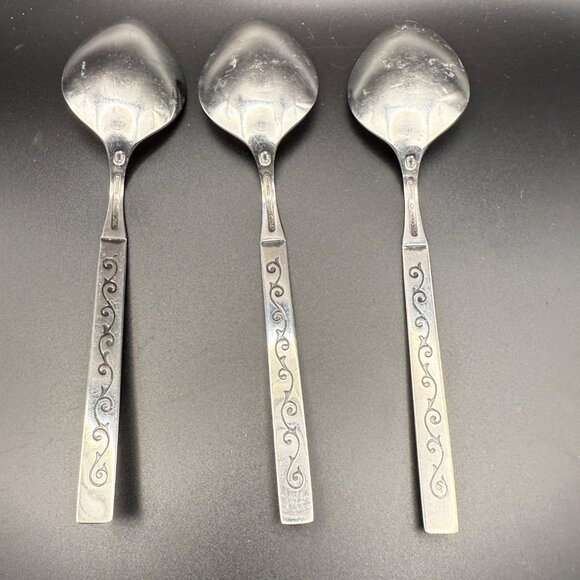 Oneida Spanish Court Stainless Steel Tablespoons Set Of 3 - Picture 2 of 5
